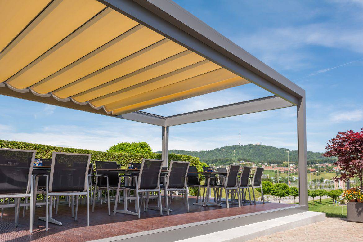 Retractable Roofs